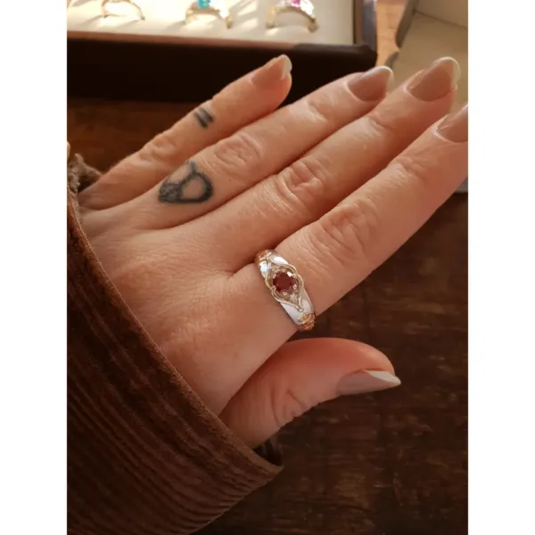 Anel de Odontologia em prata 950