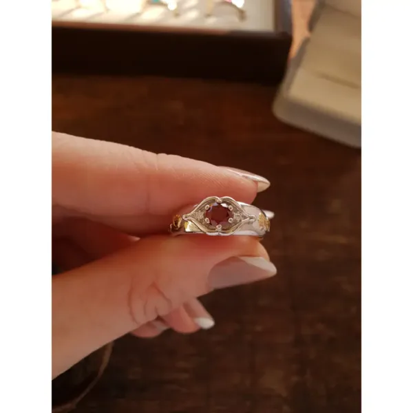 Anel de Odontologia em prata 950